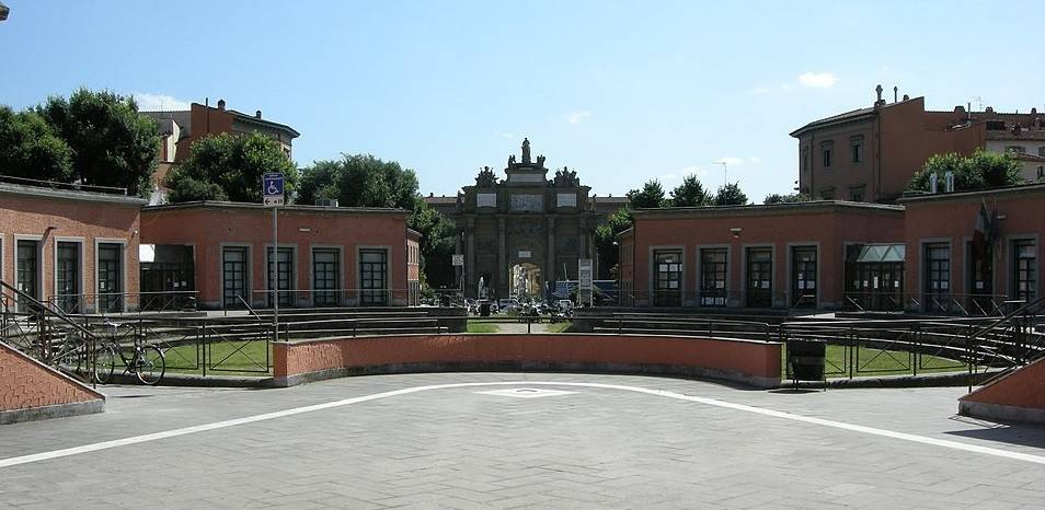 negozio in vendita a Firenze in zona Campo di Marte