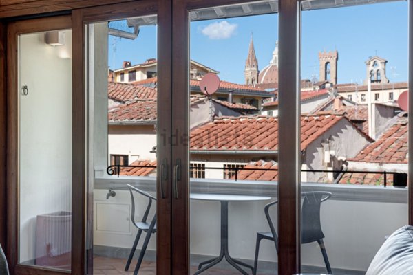 appartamento in vendita a Firenze in zona Centro Santa Croce