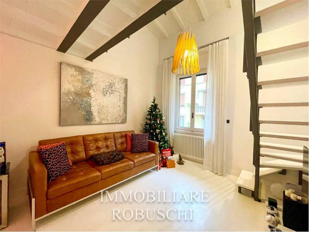 appartamento in vendita a Firenze in zona Statuto
