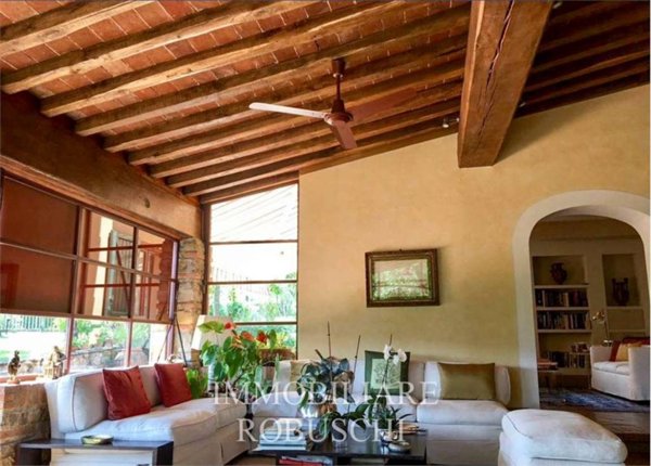 casa indipendente in vendita a Firenze in zona Porta Romana
