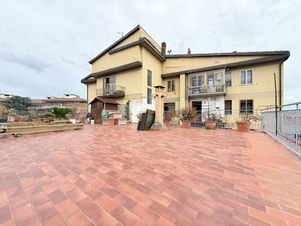 appartamento in vendita a Firenze in zona Peretola