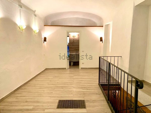 locale di sgombero in vendita a Firenze in zona Centro Santa Maria Novella