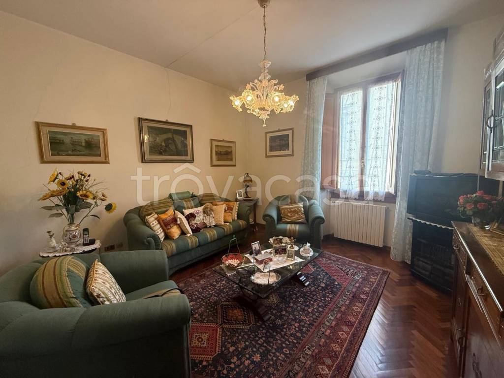 appartamento in vendita a Firenze in zona Le Cure