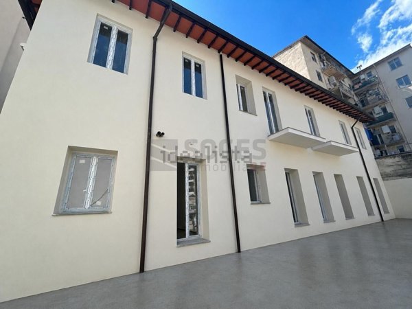 appartamento in vendita a Firenze in zona Firenze Nova