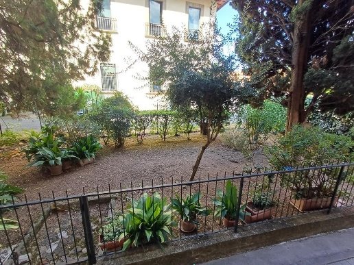 appartamento in vendita a Firenze in zona Careggi