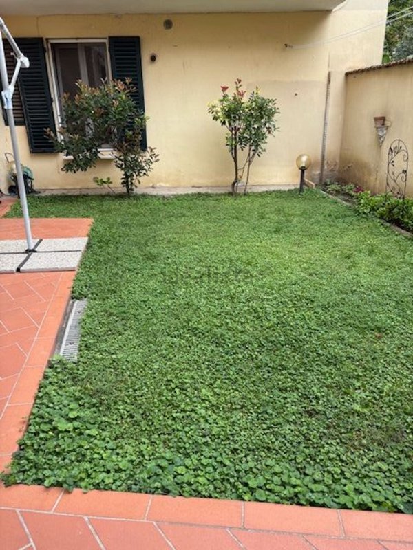 appartamento in vendita a Firenze in zona Soffiano