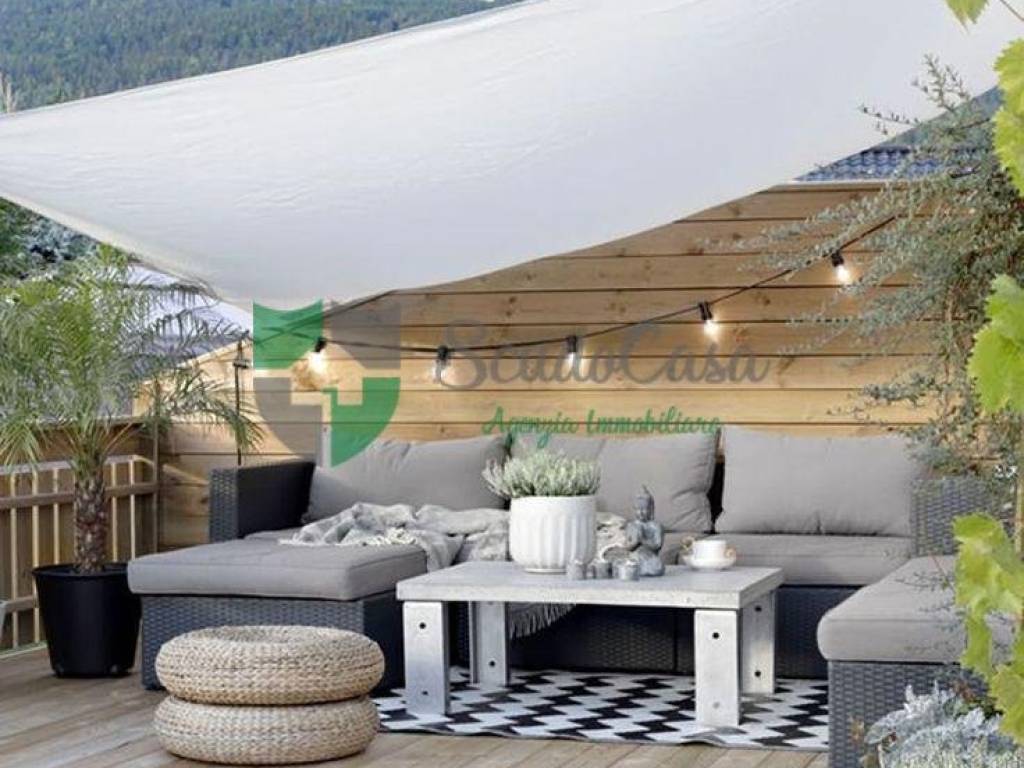 appartamento in vendita a Firenze in zona Campo di Marte