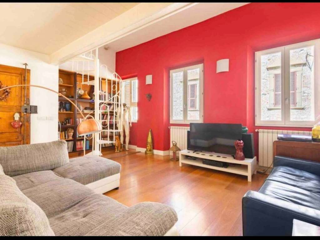 appartamento in vendita a Firenze in zona Centro Santa Croce