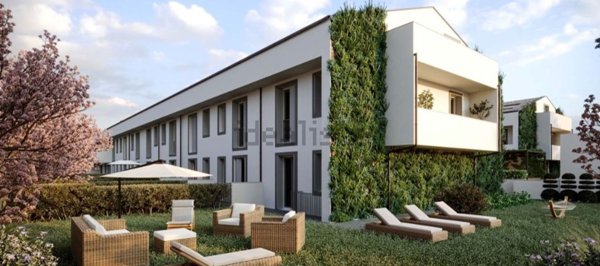 appartamento in vendita a Firenze in zona Campo di Marte