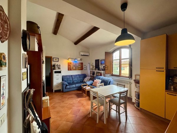 appartamento in vendita a Firenze in zona Brozzi