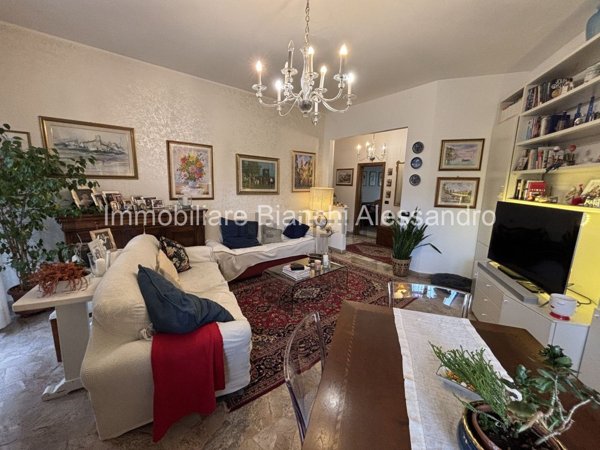 appartamento in vendita a Firenze in zona Coverciano