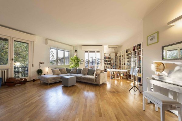 appartamento in vendita a Firenze in zona Campo di Marte