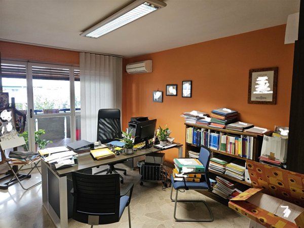 ufficio in vendita a Firenze in zona Firenze Nova