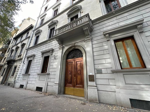 appartamento in vendita a Firenze in zona Campo di Marte