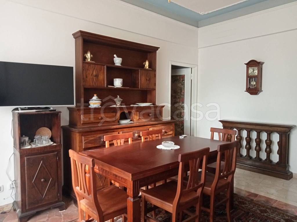 appartamento in vendita a Firenze in zona Campo di Marte