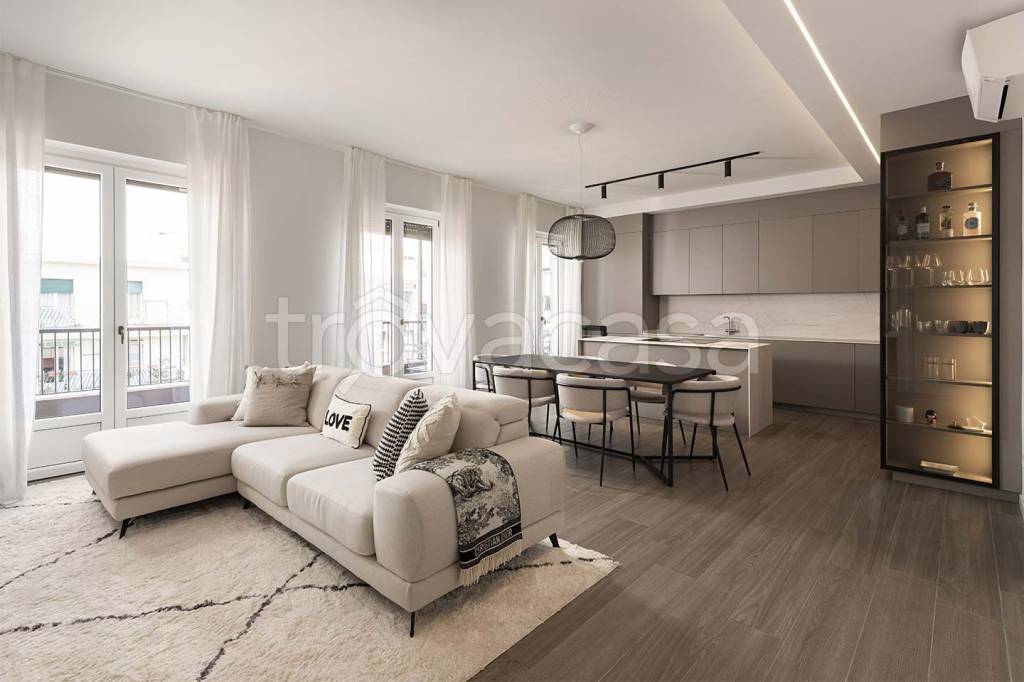 appartamento in vendita a Firenze in zona Campo di Marte