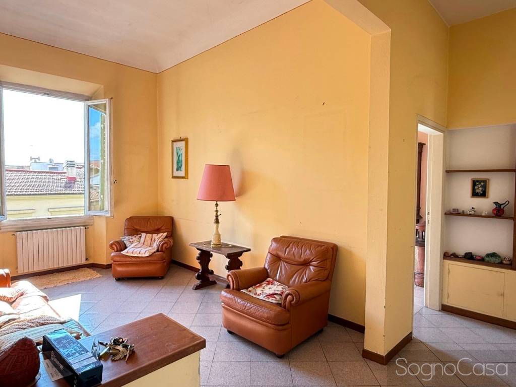 appartamento in vendita a Firenze in zona Campo di Marte