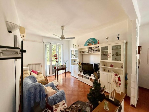 appartamento in vendita a Firenze in zona Isolotto