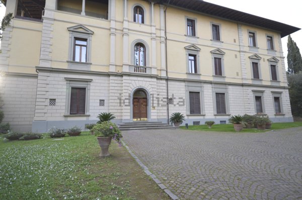 casa indipendente in vendita a Firenze