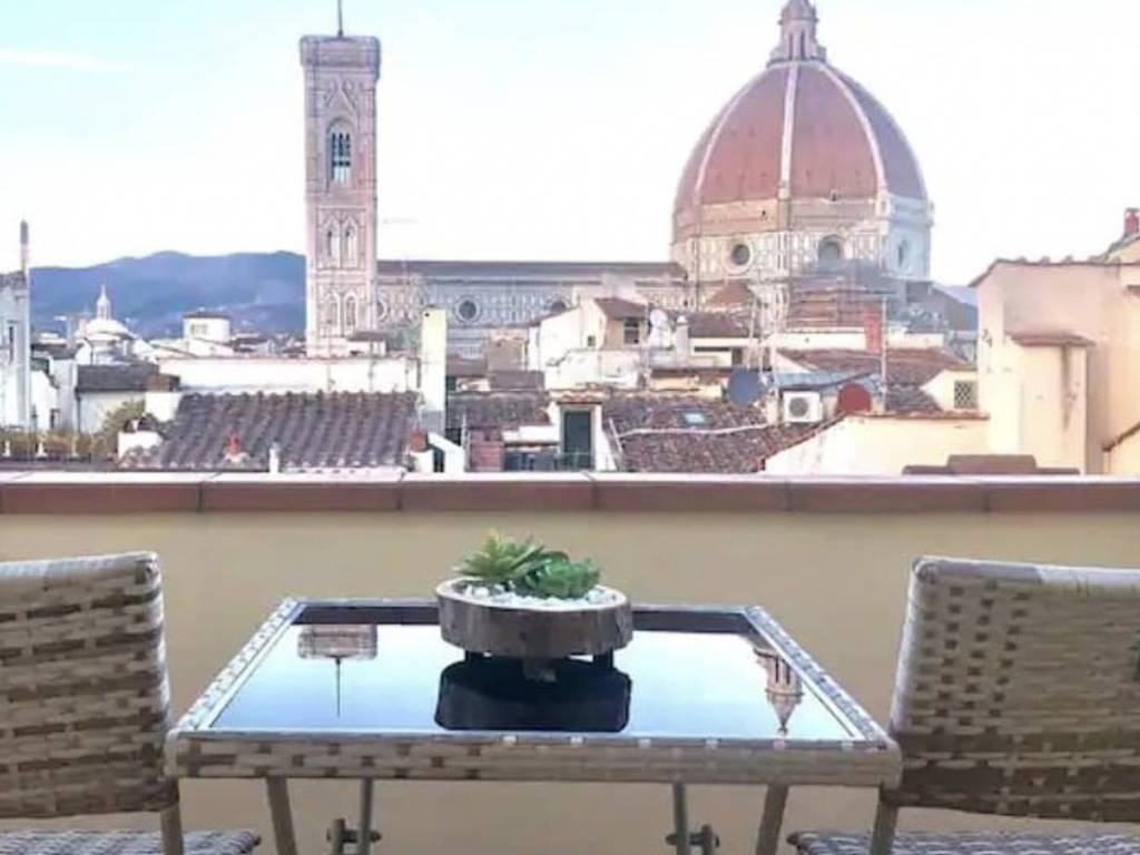 negozio in vendita a Firenze in zona Centro Duomo