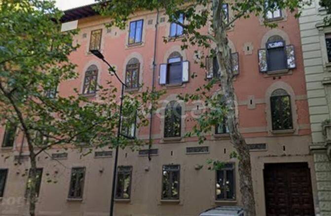 appartamento in vendita a Firenze in zona Campo di Marte