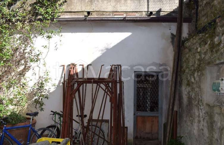 casa indipendente in vendita a Firenze in zona Porta Romana