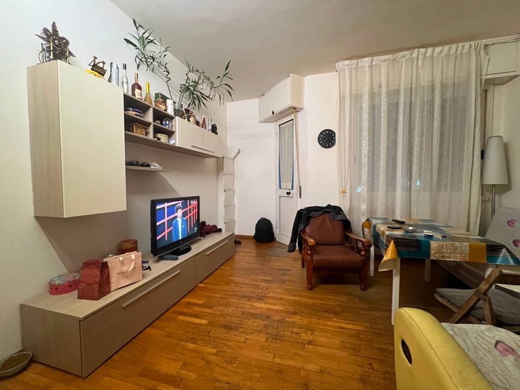 appartamento in vendita a Firenze in zona Isolotto