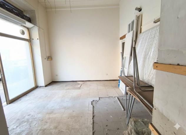negozio in vendita a Firenze in zona Isolotto
