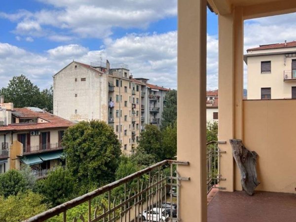 appartamento in vendita a Firenze in zona Campo di Marte