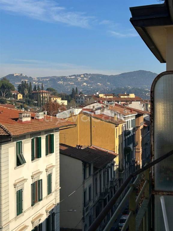 appartamento in vendita a Firenze in zona Statuto