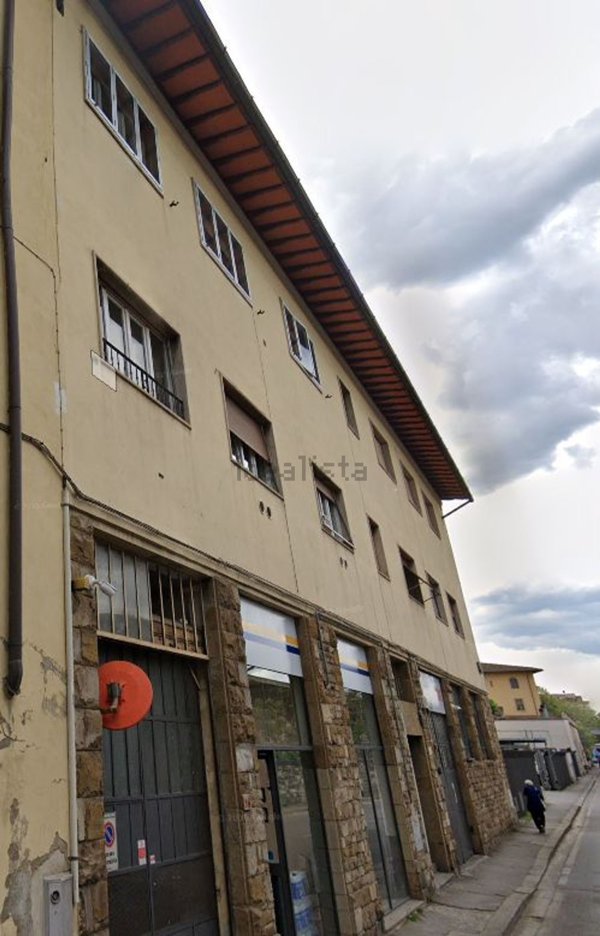 appartamento in vendita a Firenze in zona Campo di Marte