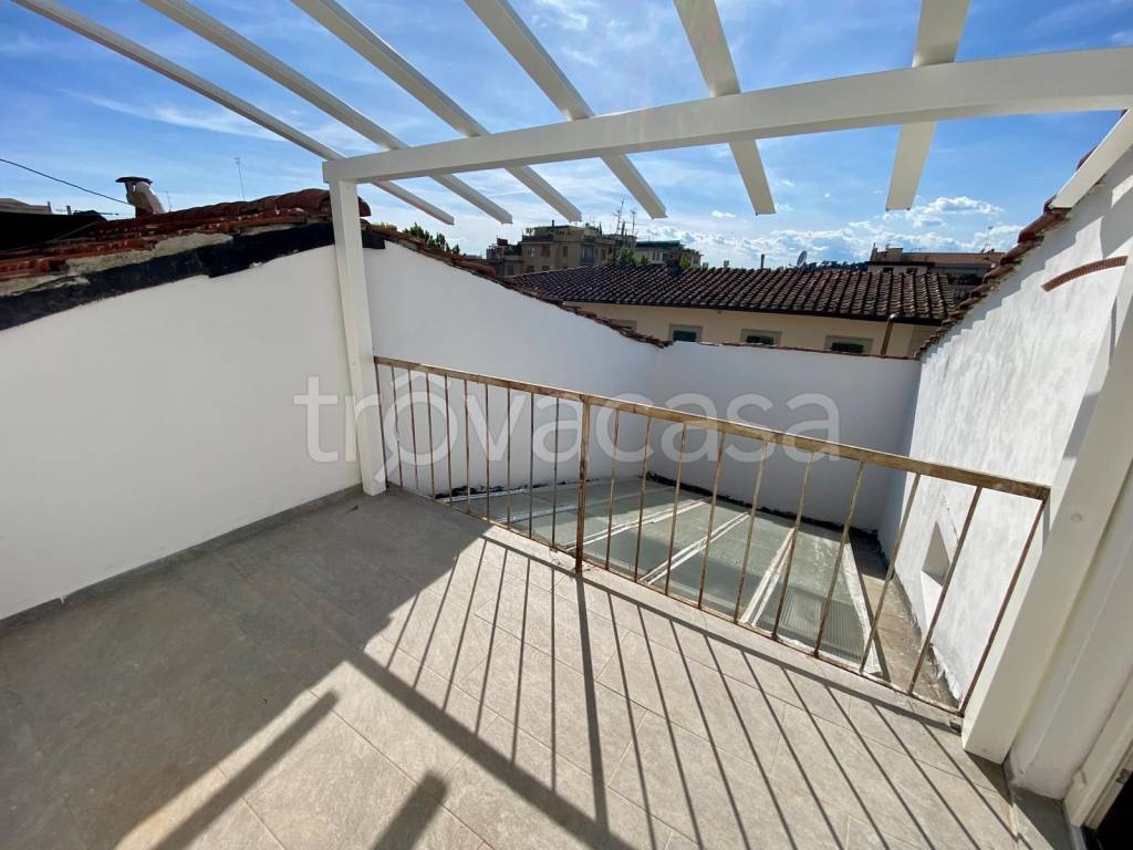 appartamento in vendita a Firenze in zona Le Cure