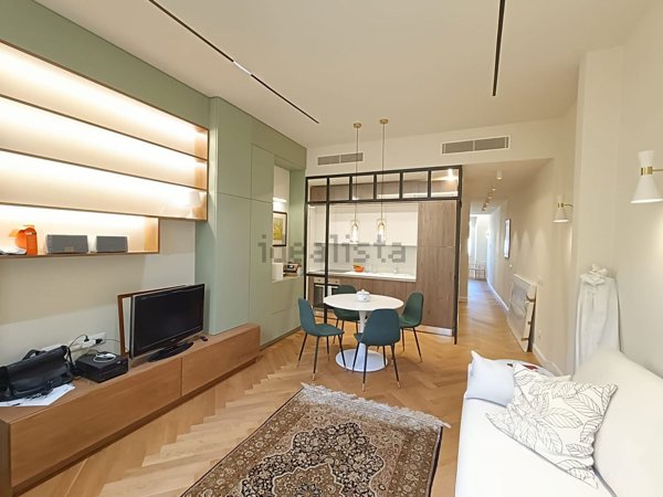 appartamento in vendita a Firenze in zona Centro Santa Maria Novella