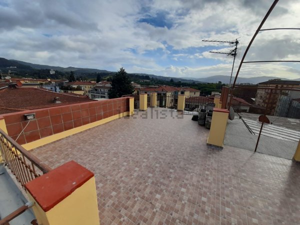 appartamento in vendita a Firenze in zona Campo di Marte