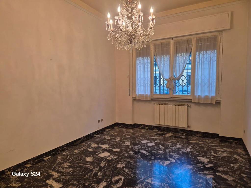 appartamento in vendita a Firenze in zona Campo di Marte