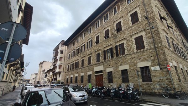 appartamento in vendita a Firenze in zona Campo di Marte