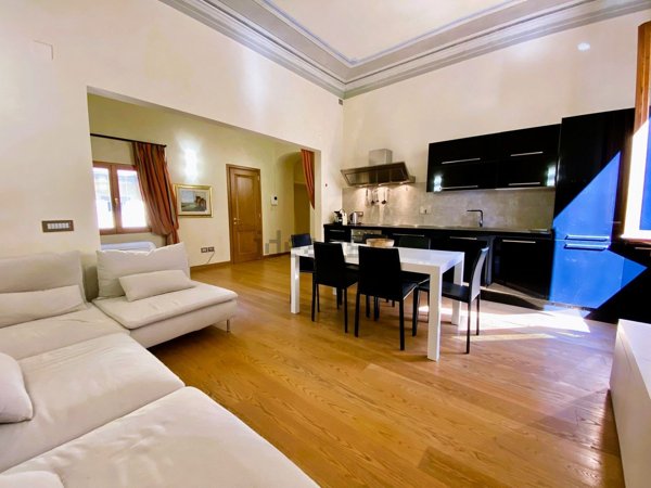 appartamento in vendita a Firenze in zona Centro San Niccolò