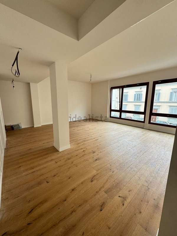 appartamento in vendita a Firenze in zona Centro Santa Maria Novella