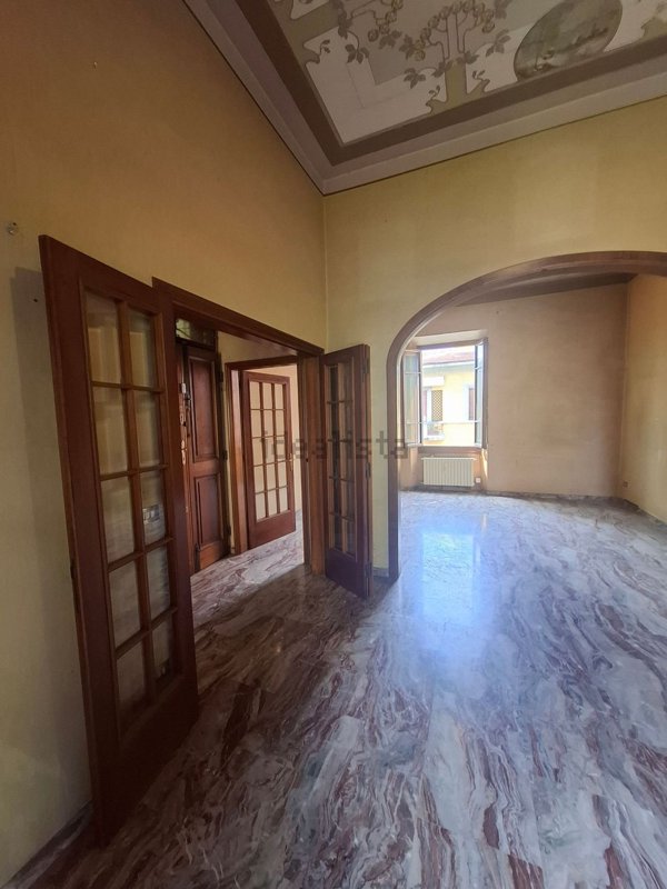 appartamento in vendita a Firenze in zona Campo di Marte