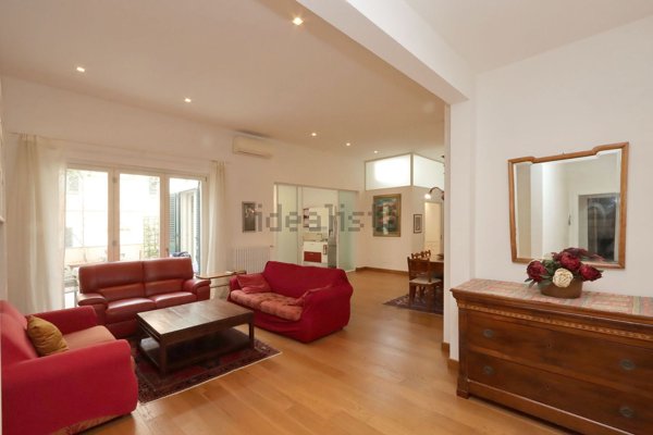 appartamento in vendita a Firenze in zona Centro Santa Croce