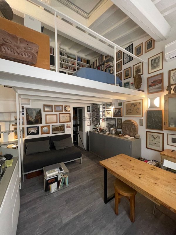 monolocale in vendita a Firenze in zona Centro Santa Croce