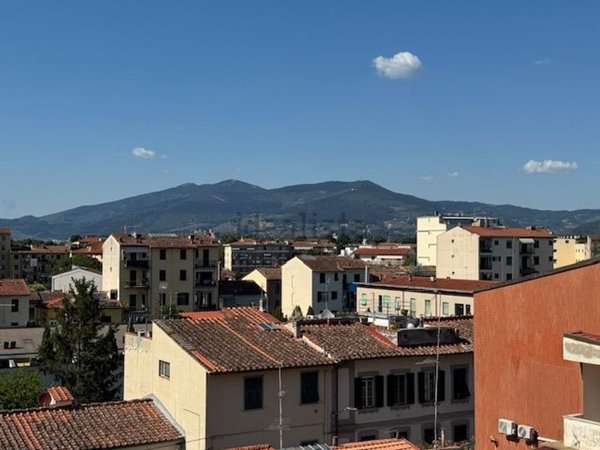 appartamento in vendita a Firenze in zona Soffiano