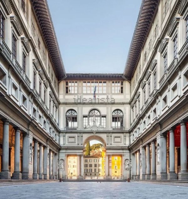 appartamento in vendita a Firenze in zona Centro Santa Croce