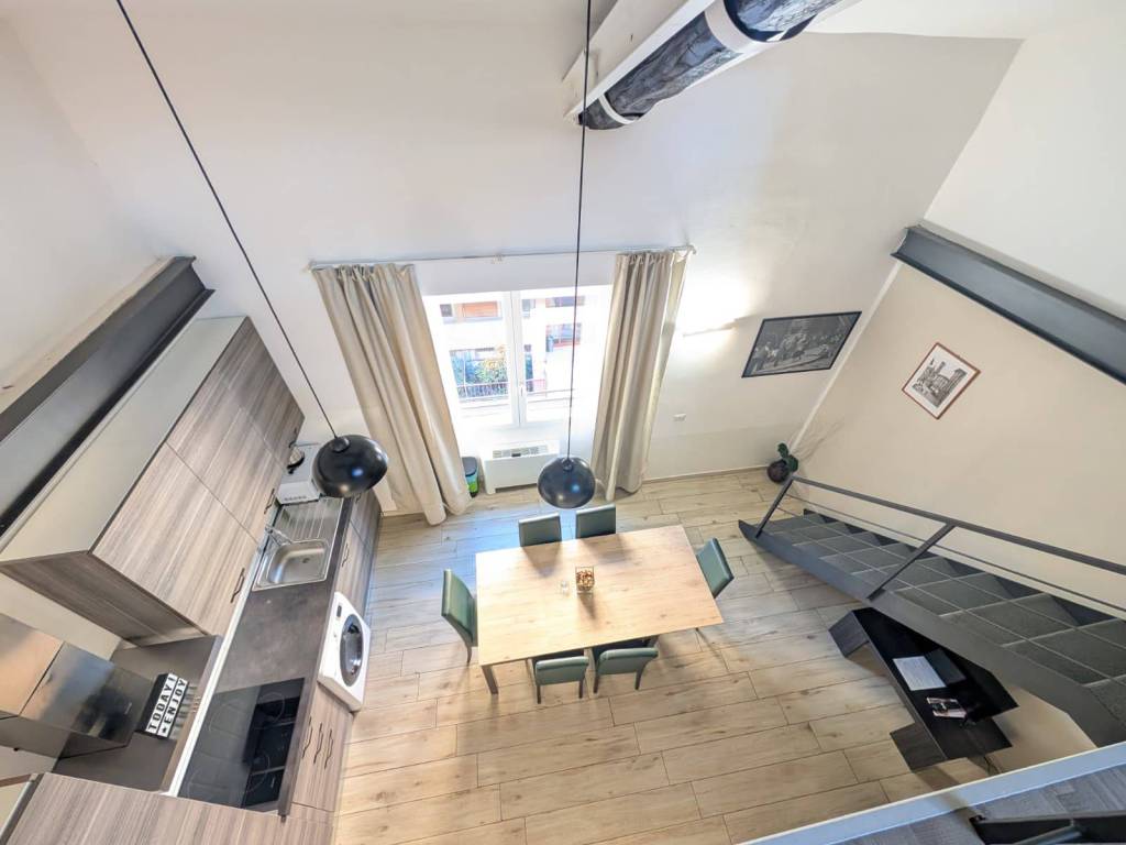 appartamento in vendita a Firenze in zona Centro San Lorenzo