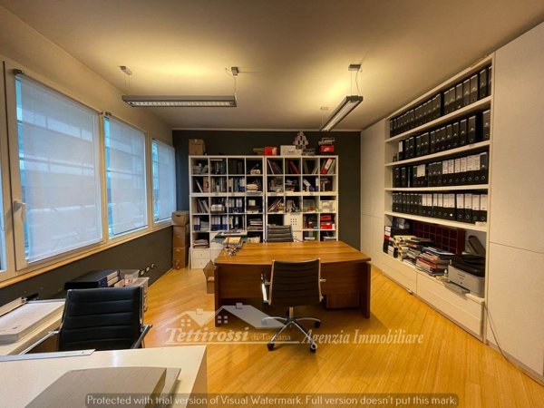 ufficio in vendita a Firenze in zona Campo di Marte