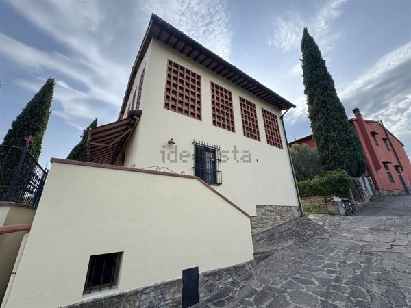 casa indipendente in vendita a Firenze in zona Galluzzo