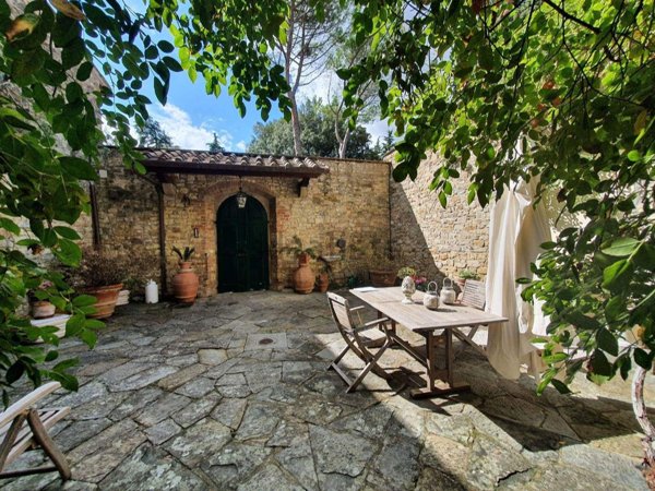 casa indipendente in vendita a Firenze in zona Galluzzo