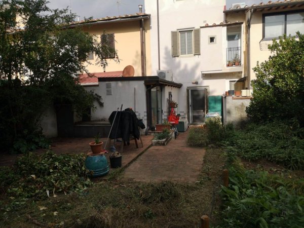casa indipendente in vendita a Firenze in zona Soffiano