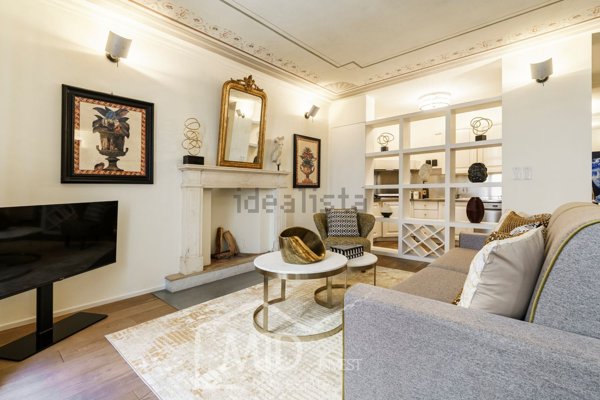 appartamento in vendita a Firenze in zona Centro Santa Maria Novella