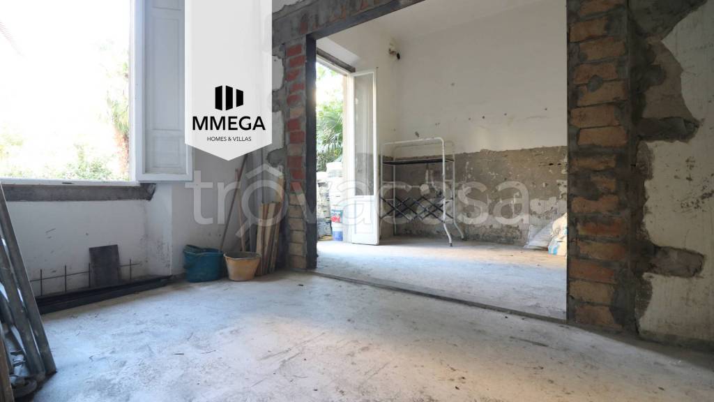 appartamento in vendita a Firenze in zona Coverciano